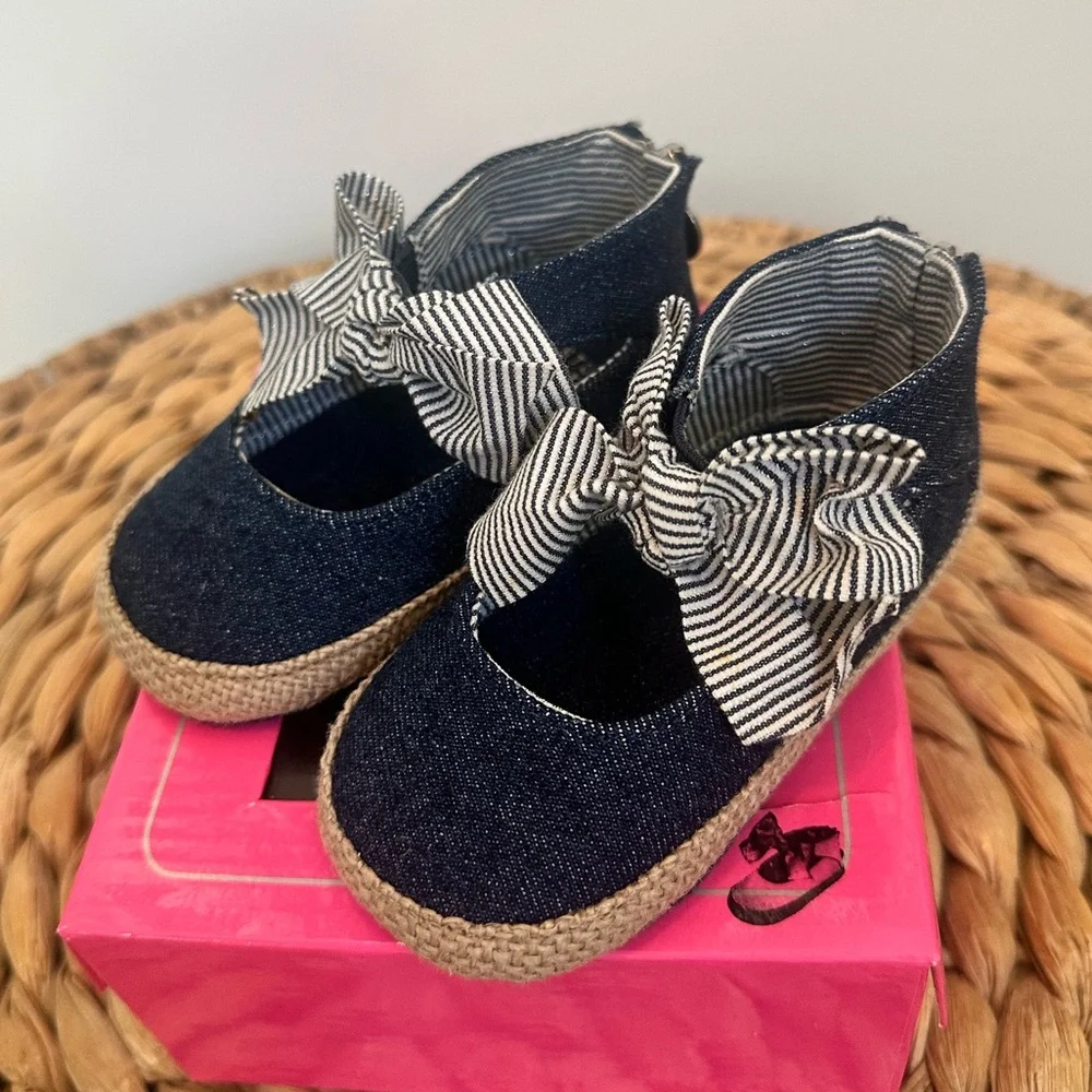 NWT sz 4 Stuart Weitzman Baby Nan Denim baby girl shoes bow zip back raffia
